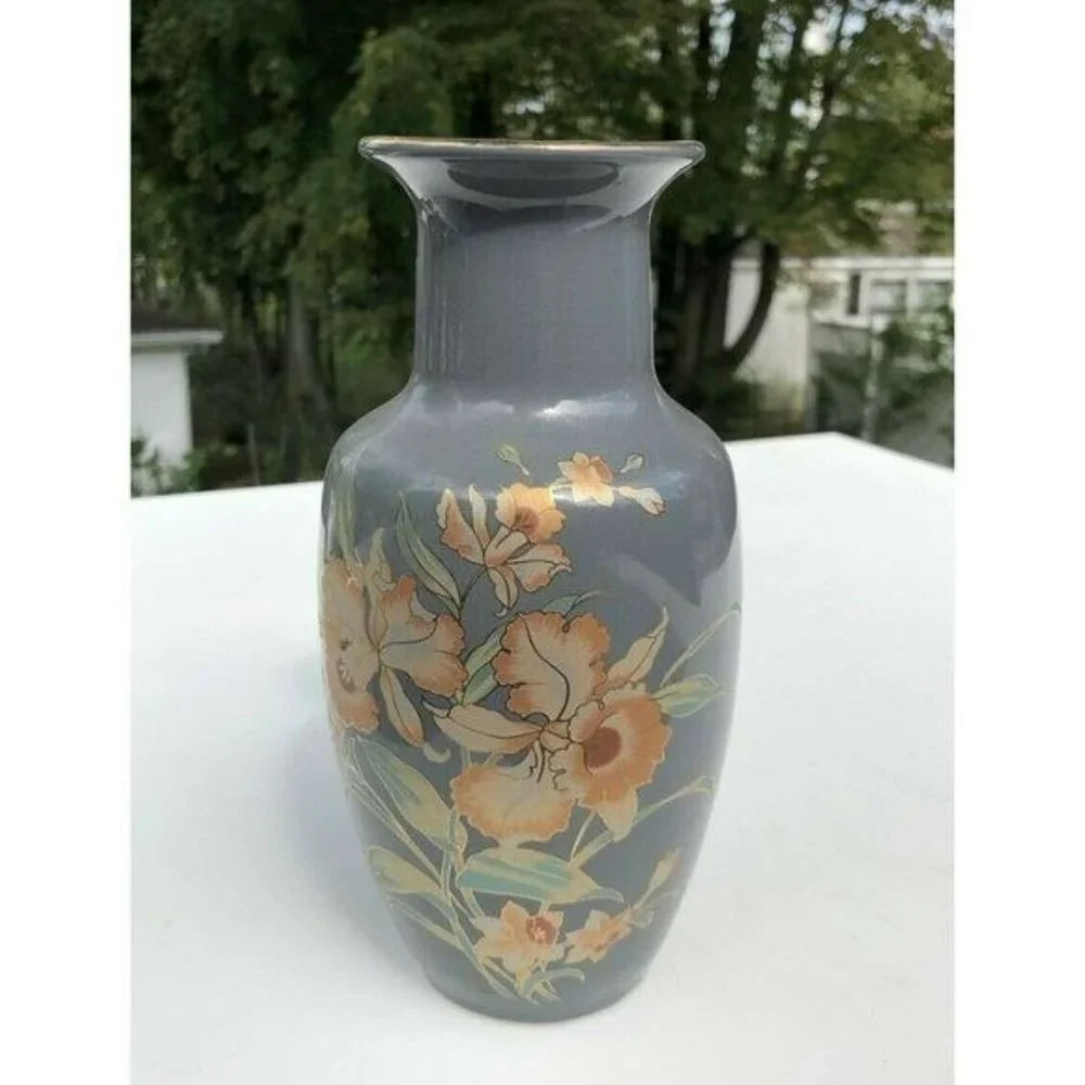 Vintage Shaddy‎ Japanese Vase  Hand Painted Porcelain